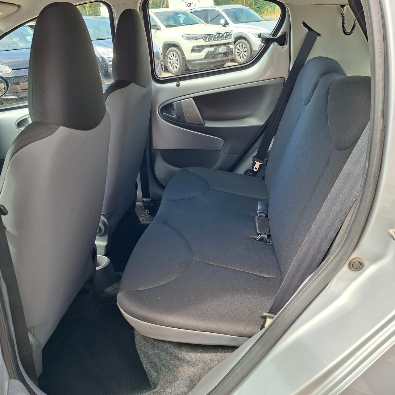 Toyota Aygo 1.0 Bz/gpl 68cv 5P Sol
