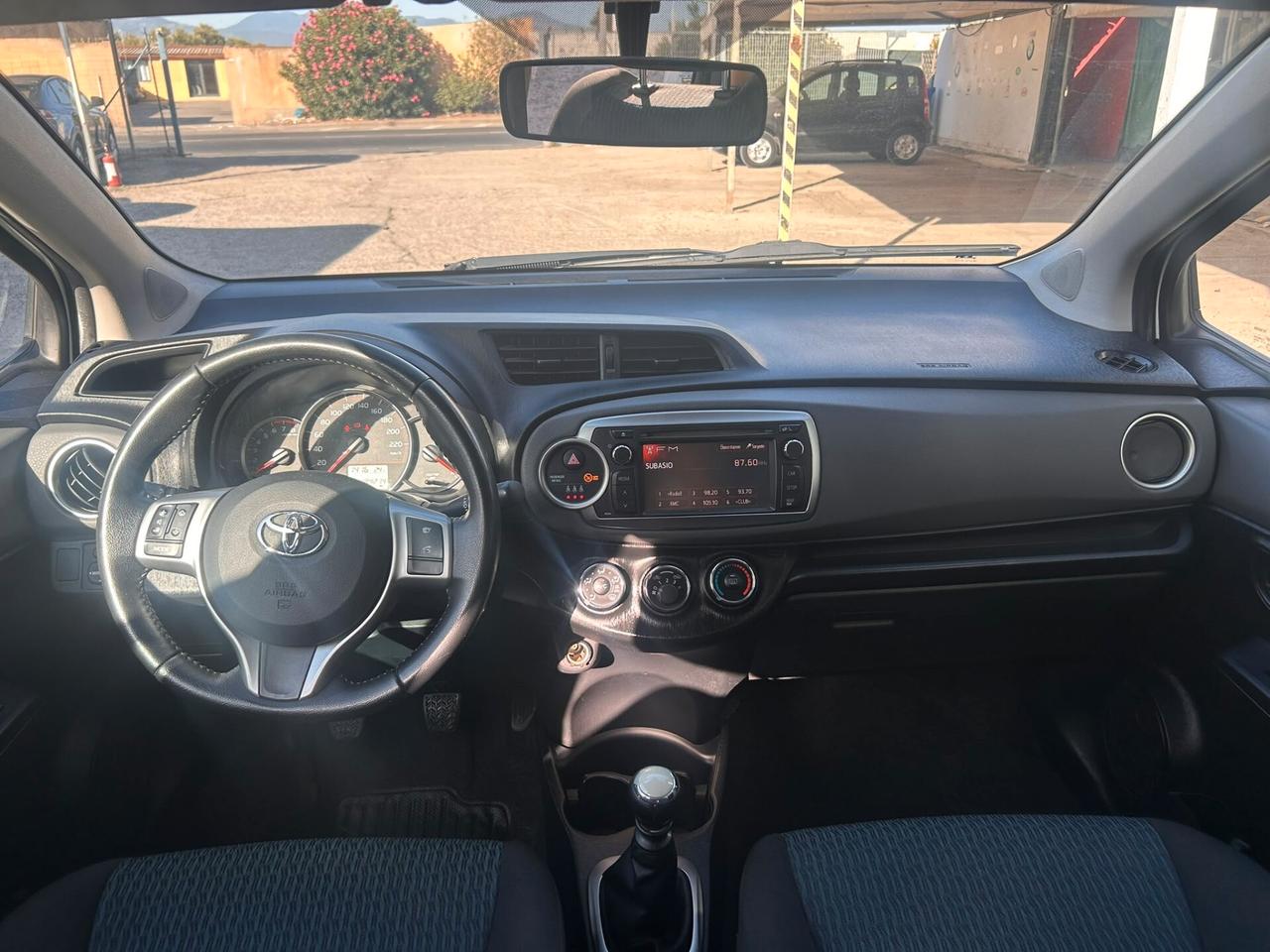 Toyota Yaris 1.3 5 porte Lounge