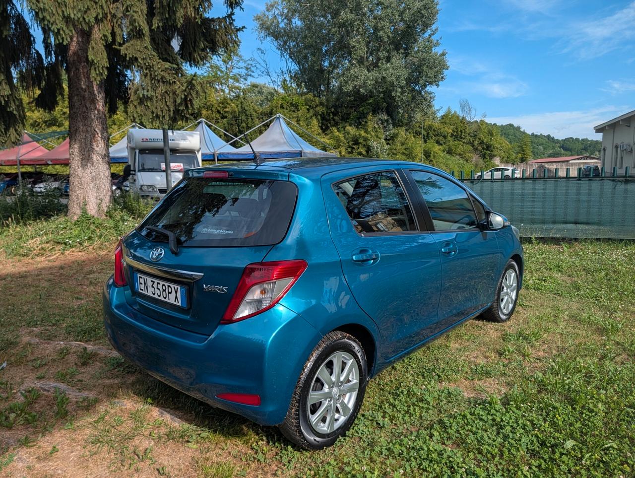 Toyota Yaris 1.0 5 porte Lounge