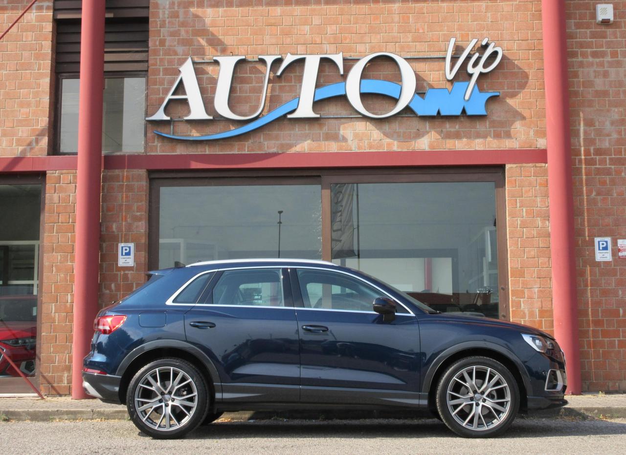 Audi Q3 35 2.0 tdi Business Advanced quattro s-tronic