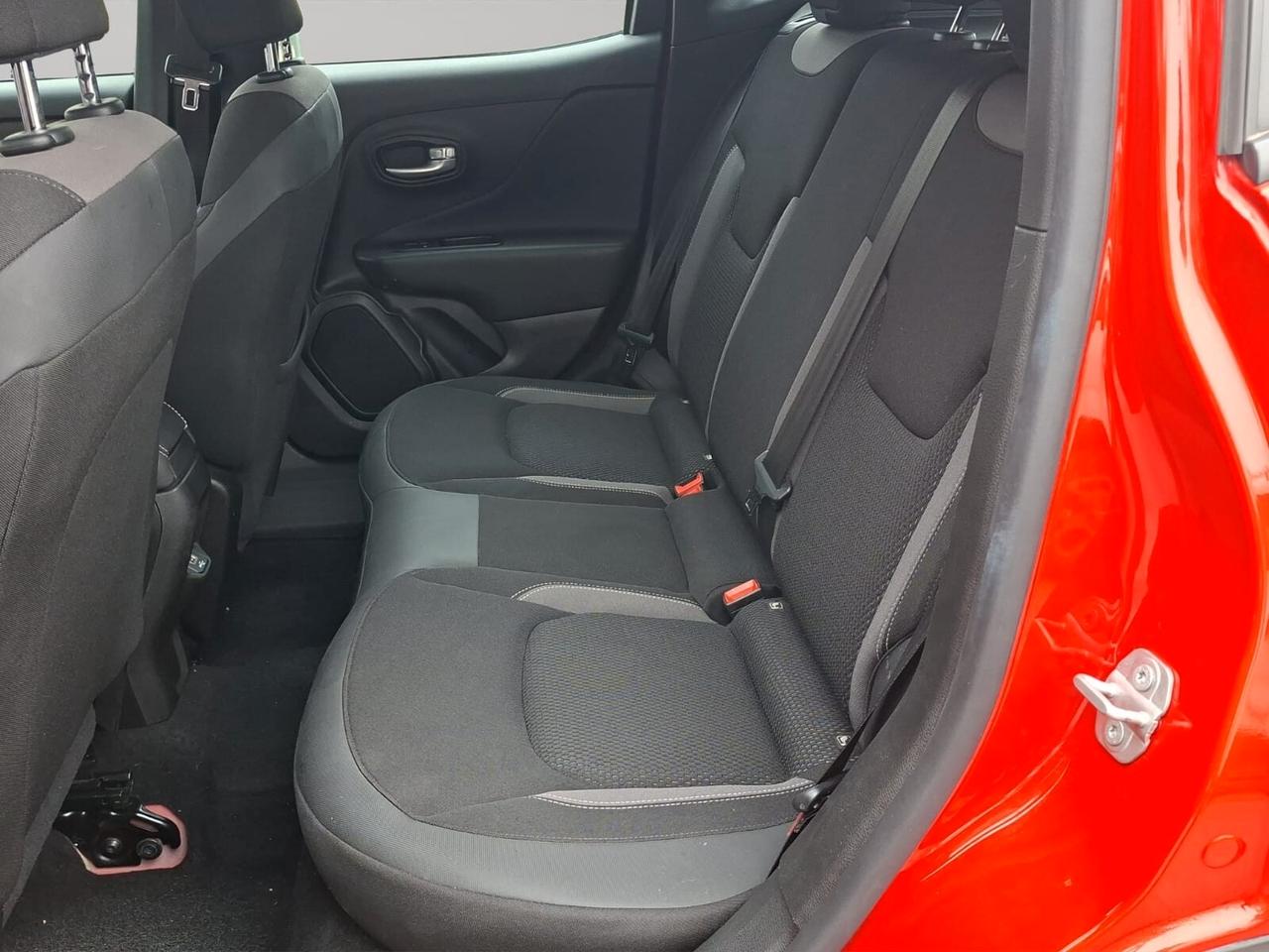 Jeep Renegade 1.5 Turbo T4 MHEV Limited