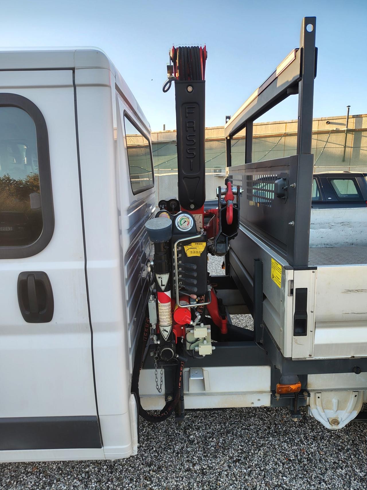 FIAT DUCATO MAXI 35 LH1 2.3 Multijet 130CV 6M D.Cab. GRU Fassi