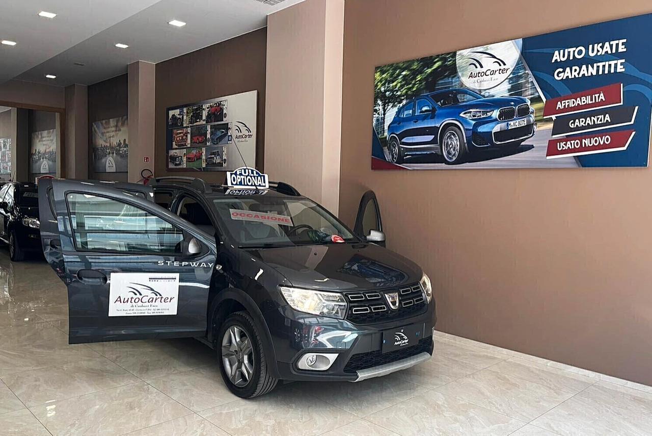 Dacia Sandero 1.5 dCi stepway **FULL OPTIONAL**