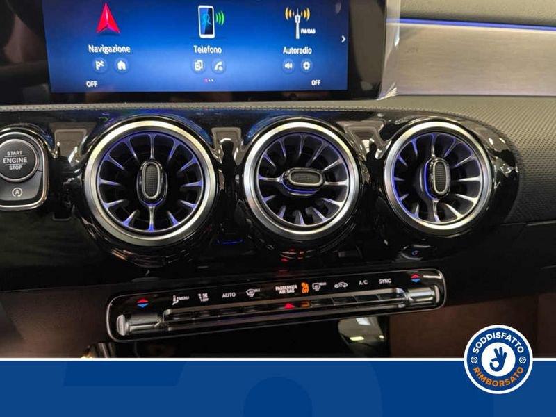Mercedes-Benz Classe A 250 Automatic 4Matic AMG Line Premium