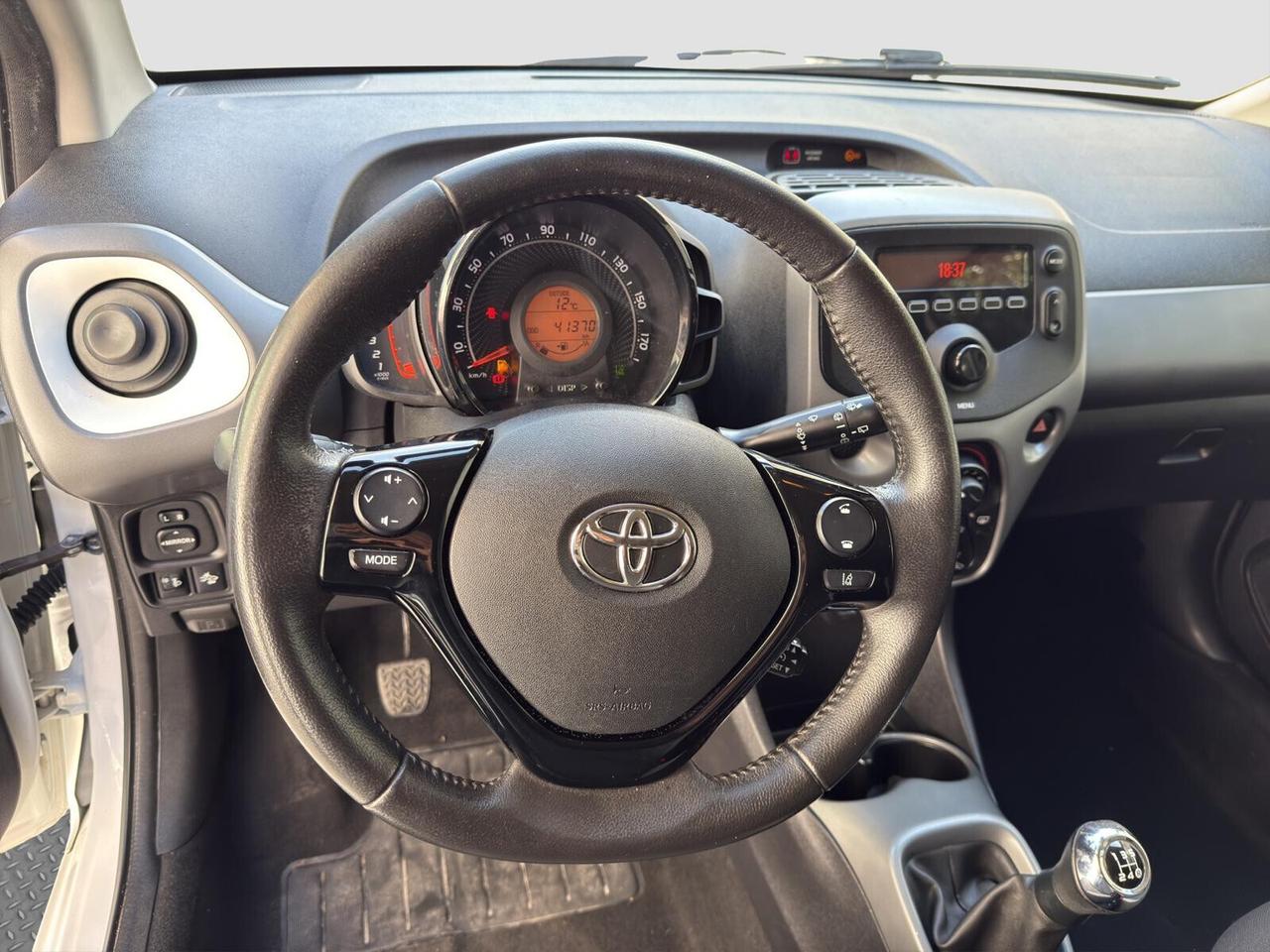 Toyota Aygo 5p 1.0 72cv x-clusiv 2020