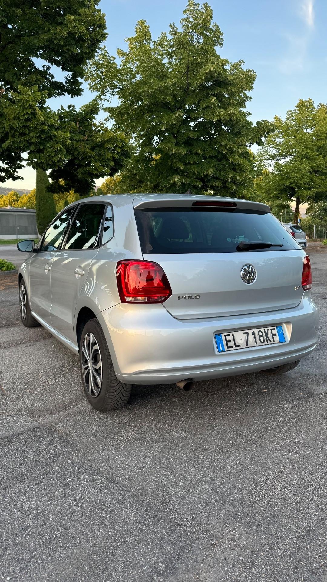 Volkswagen Polo 1.4 benzina 2012