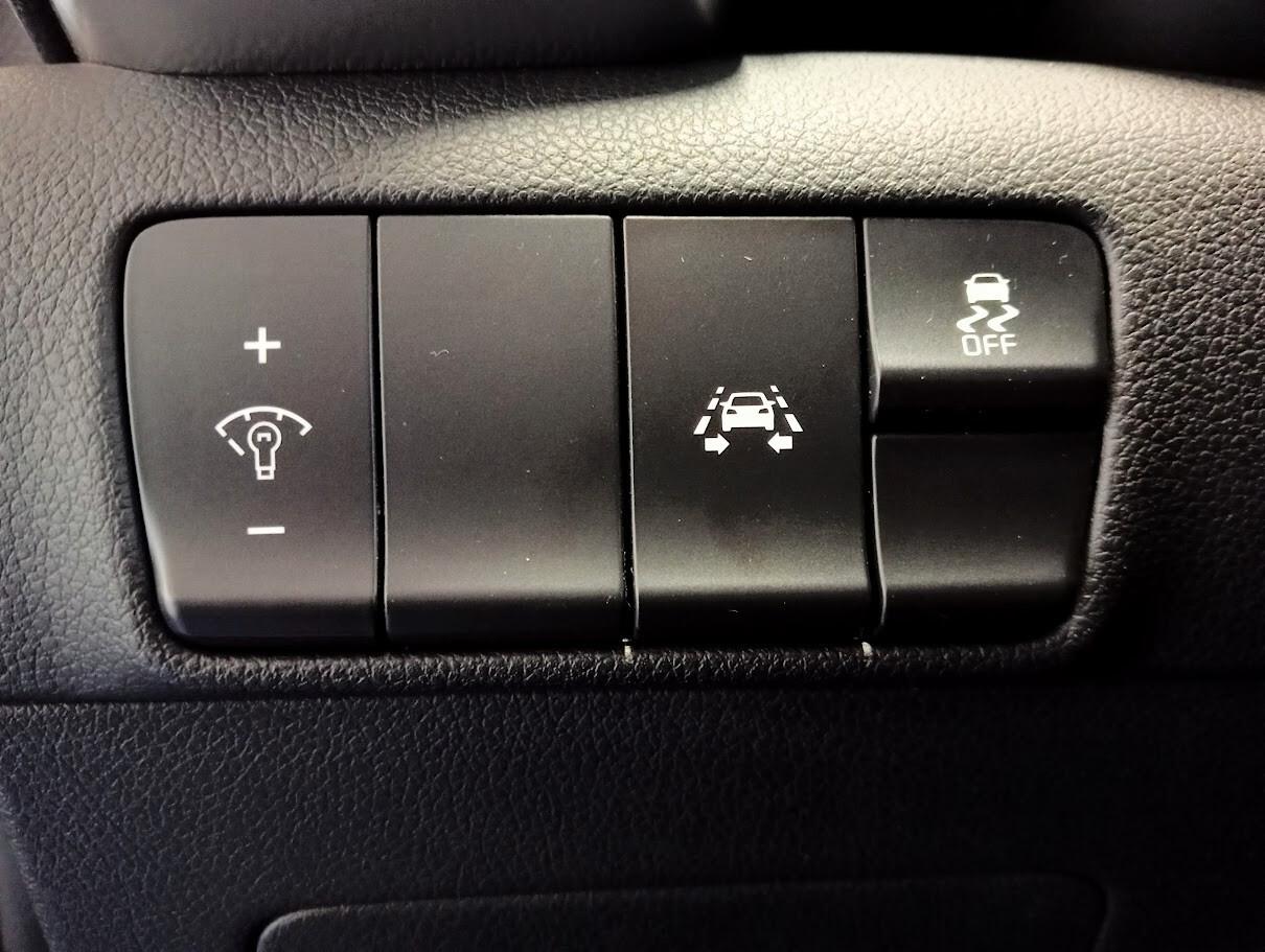 Kia Sportage 1.7 CRDI TETTO GANCIO CAMERA LED 19" BELLISSIMA