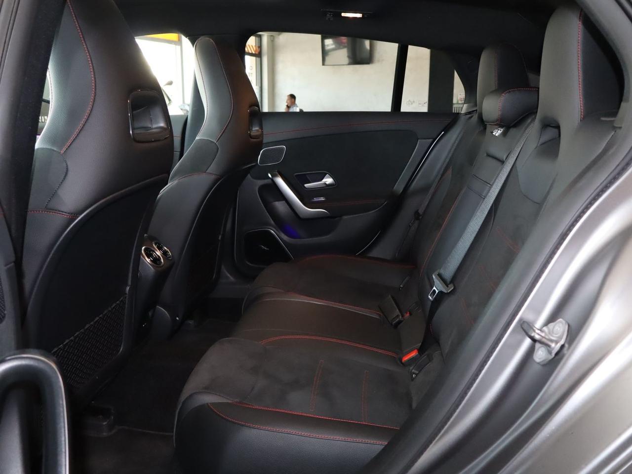Mercedes-Benz CLA 35 AMG Sport CLA 35 AMG T #11017