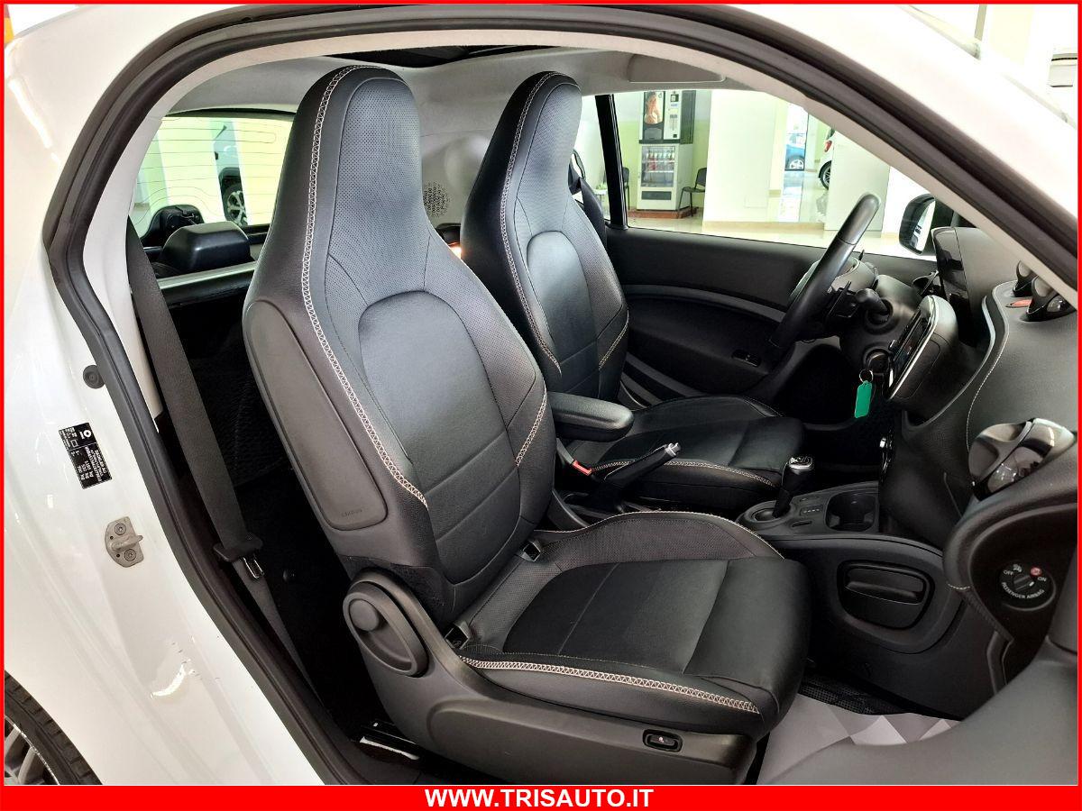 SMART Fortwo 90 0.9T Twinamic BRABUS Style NEOPATENTATI (TETTO PANORAMICO+PELLE+NAVI)