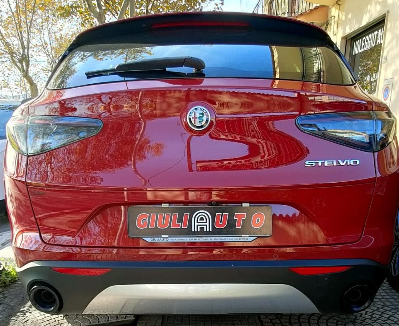 Alfa Romeo Stelvio 2.2 Turbodiesel 160 CV AT8 RWD Super Business