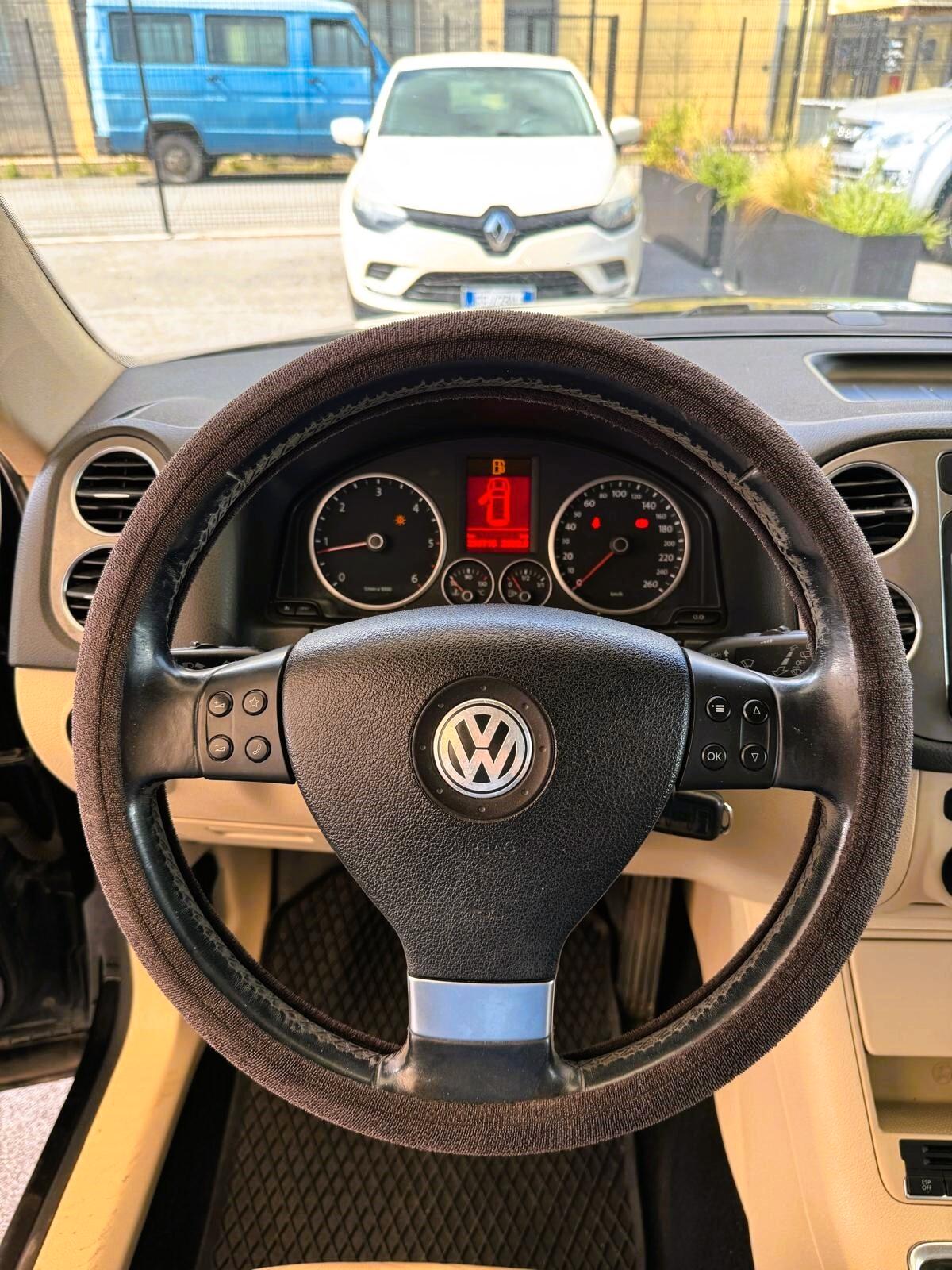 Volkswagen Tiguan 2.0 TDI 140CV - 4MOTION- GANCIO