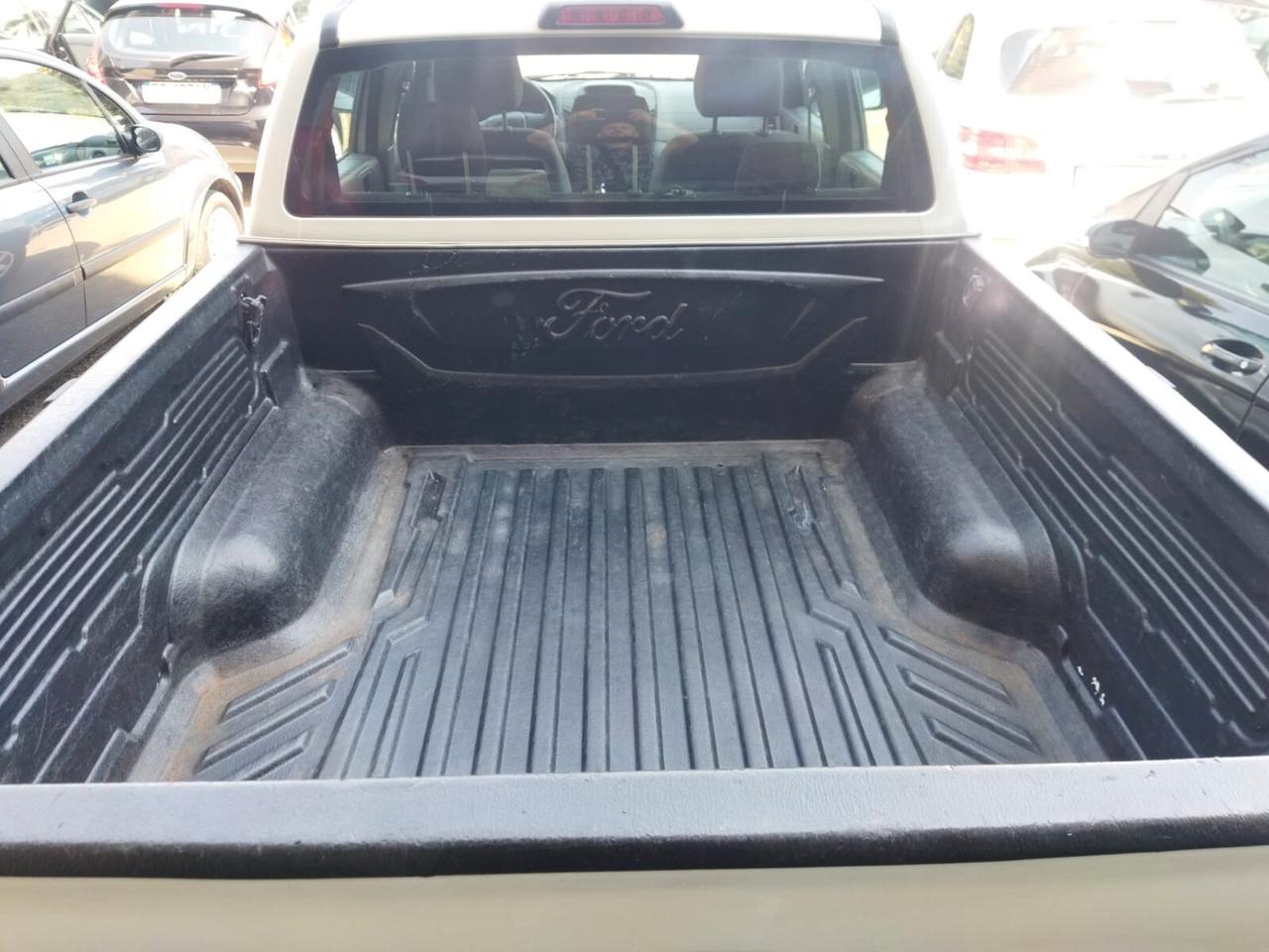 Ford Ranger 2.2 TDCi Super Cab XL 4pt. 2013