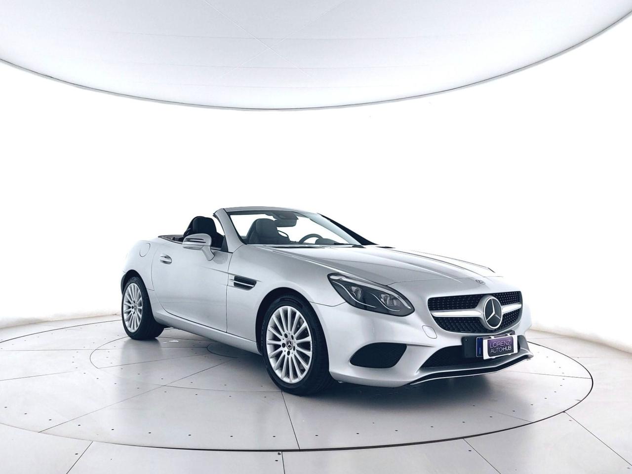 Mercedes-Benz SLC 200 Sport auto CAMERA+LED+C17"