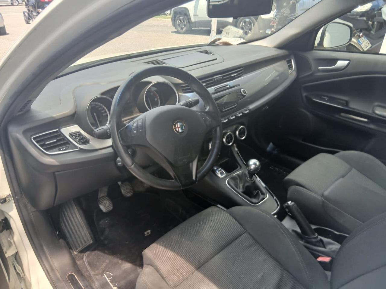 Alfa Romeo Giulietta 1.6 JTDm-2 105 CV