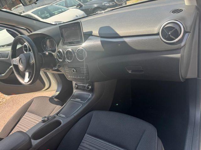 MERCEDES-BENZ B 180 d Automatic PREMIUM - UNICOPROPRIETARIO