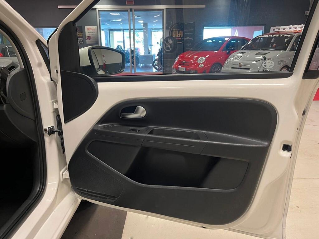 Volkswagen up! 1.0 ASG neopatentati