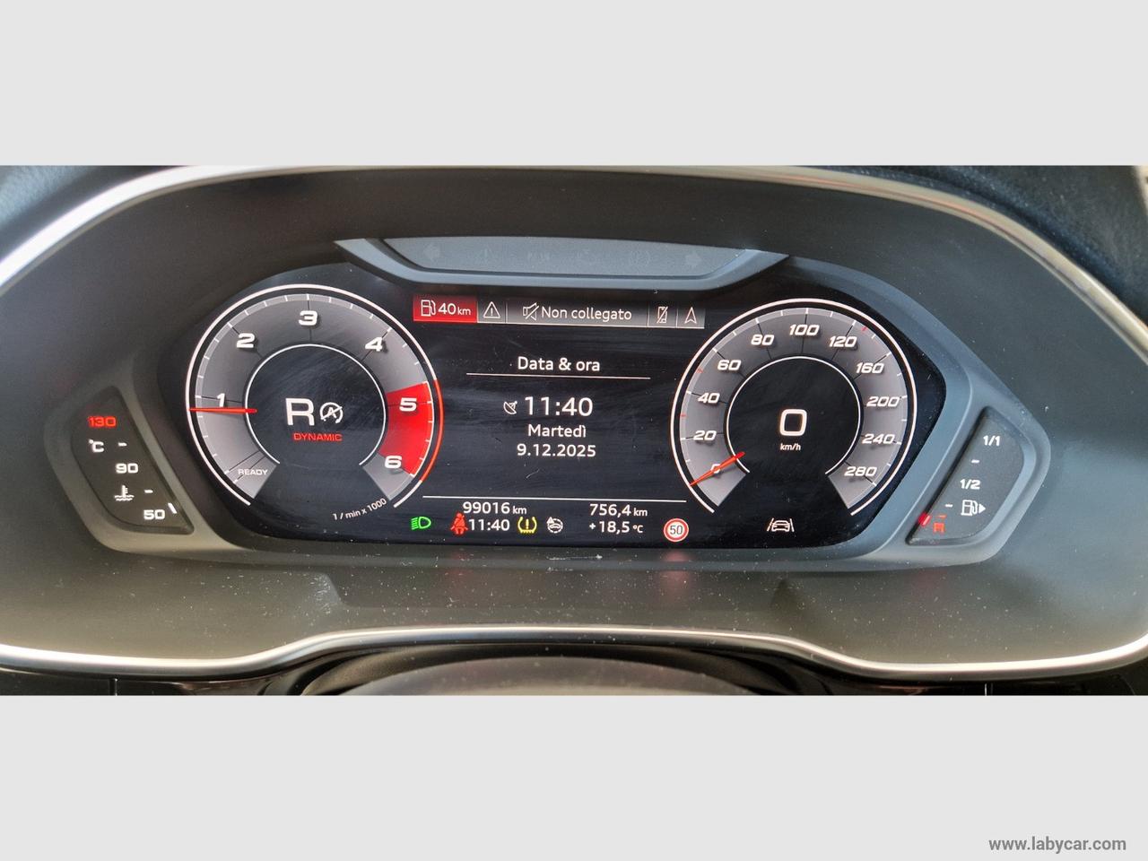 AUDI Q3 40 TDI quattro S tr. Business Adv.