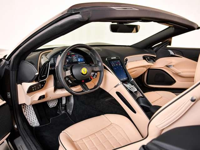 Ferrari Roma Spider