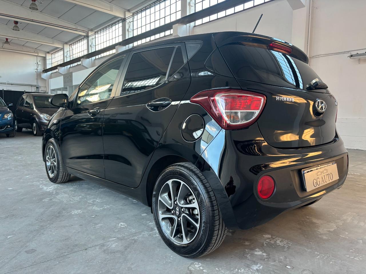 Hyundai i10 1.0 MPI Tech