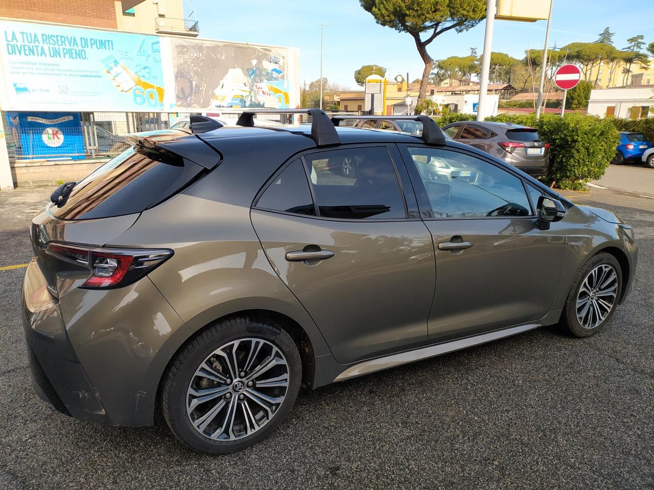 Toyota Corolla 1.8 Hybrid Style