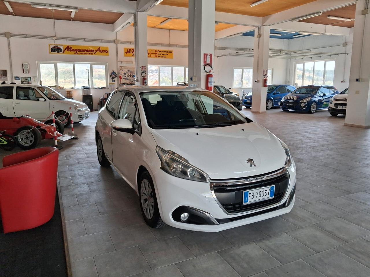Peugeot 208 BlueHDi 75 5 porte Allure