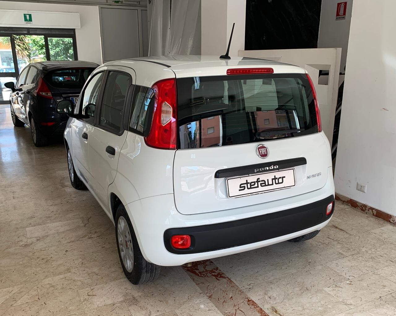 Fiat Panda 1.0 FireFly S&S Hybrid 70cv (OK NEOPATENTATI)