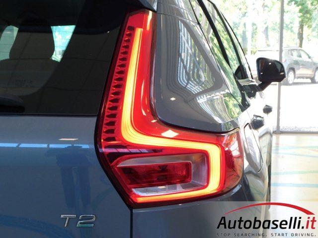 VOLVO XC40 T2 Essential