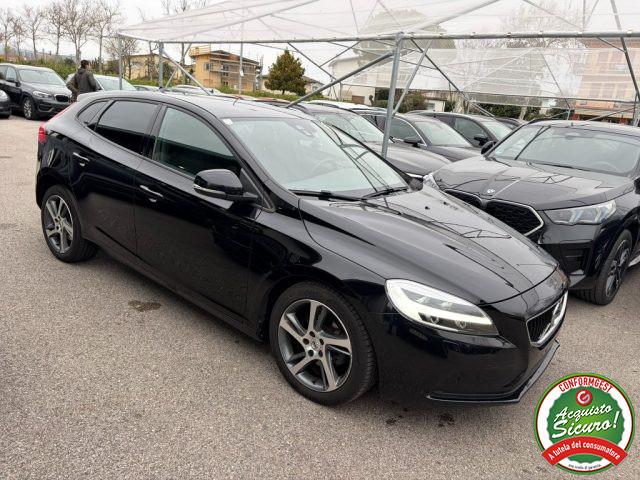 VOLVO V40 D2 Business Navi