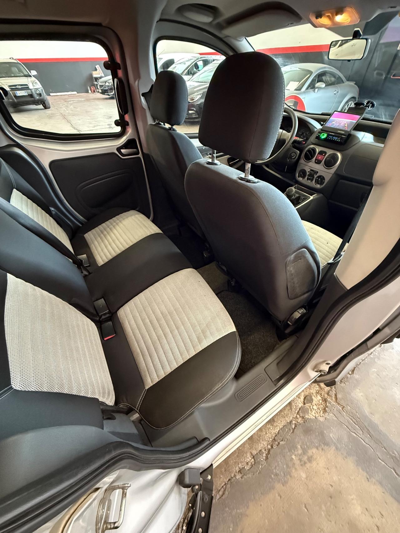 Fiat Qubo 1.4 8V 77 CV Dynamic Natural Power