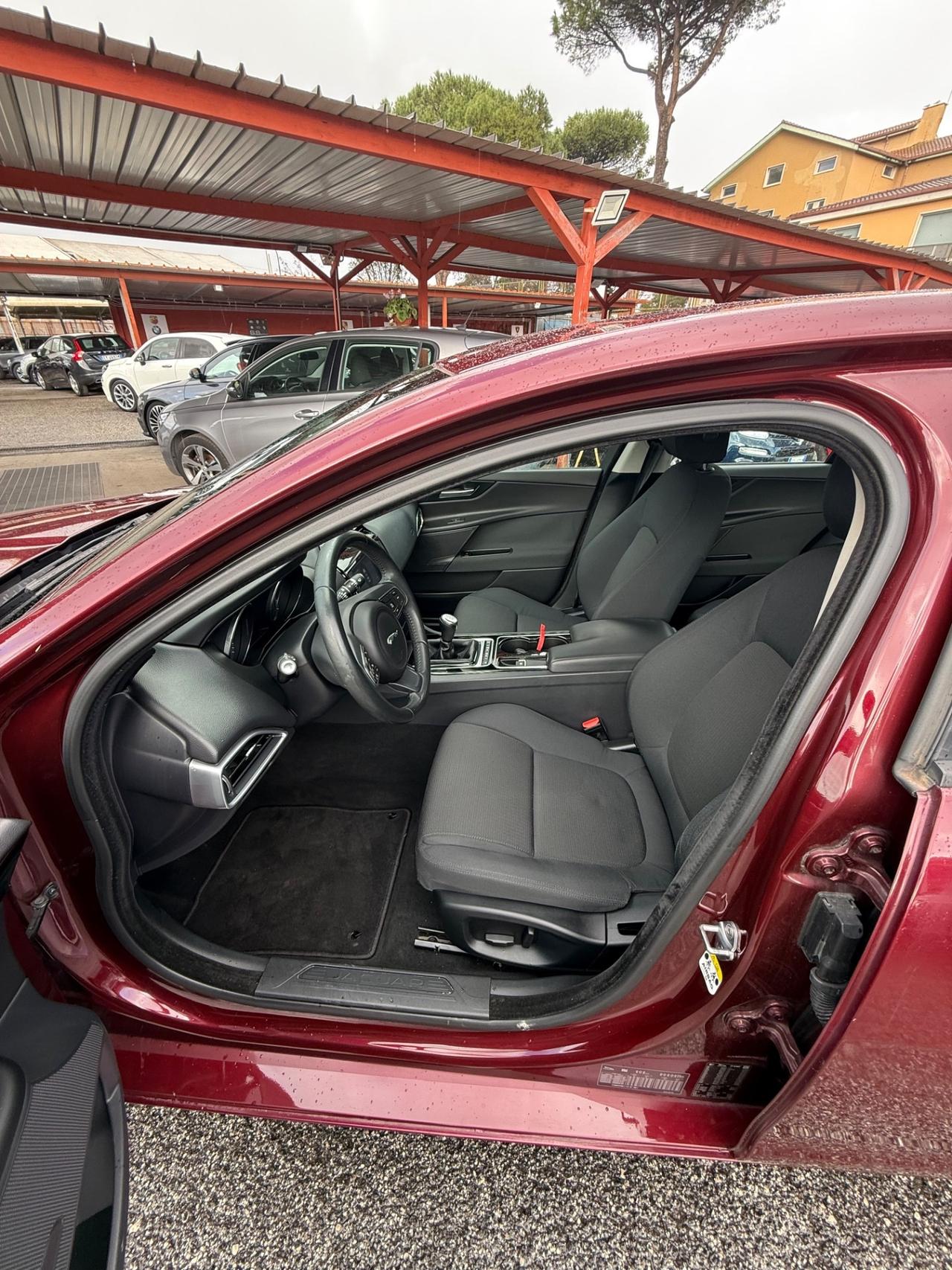 XE 2.0 D- Portfolio- (( 19 mila km-unipro )) -rate