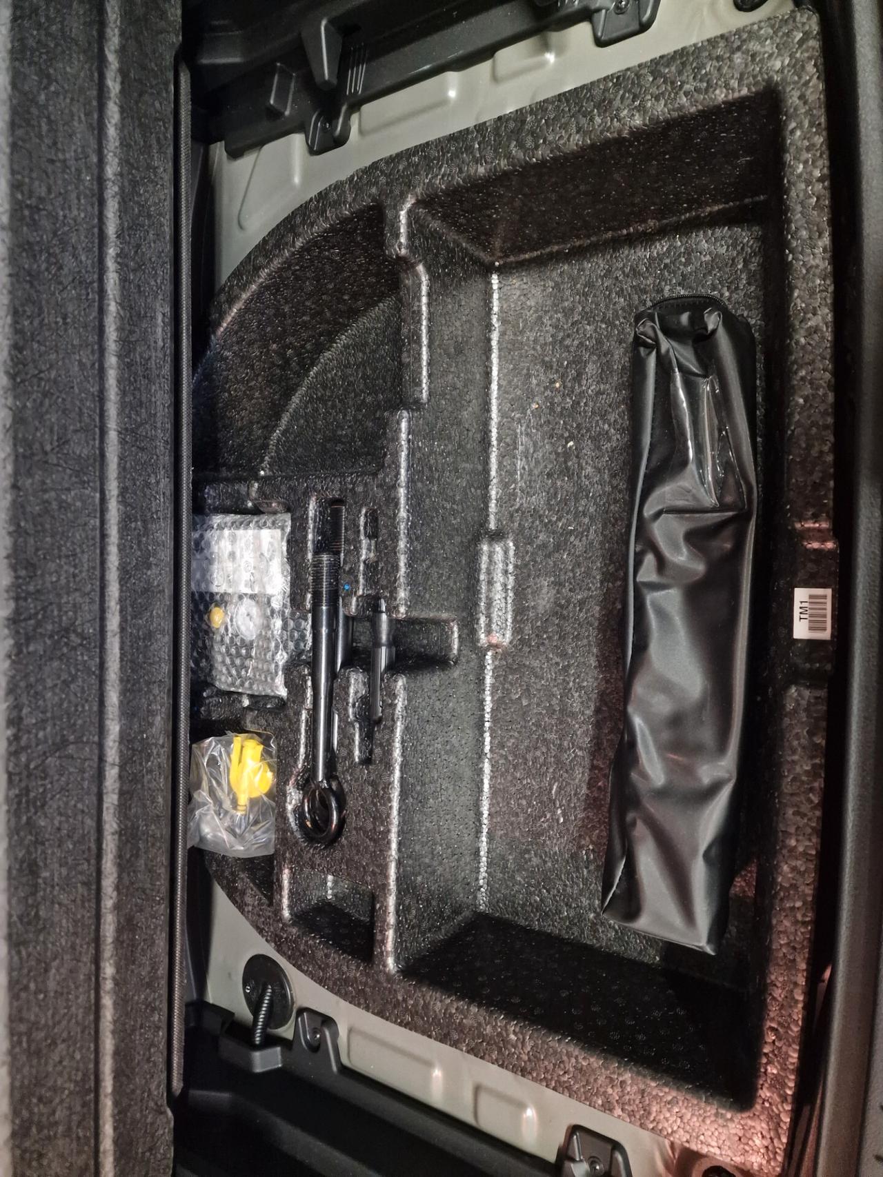 Hyundai Kona 1.6 CRDI 115 CV Exellence, 149 mila chilometri ok neopatentati