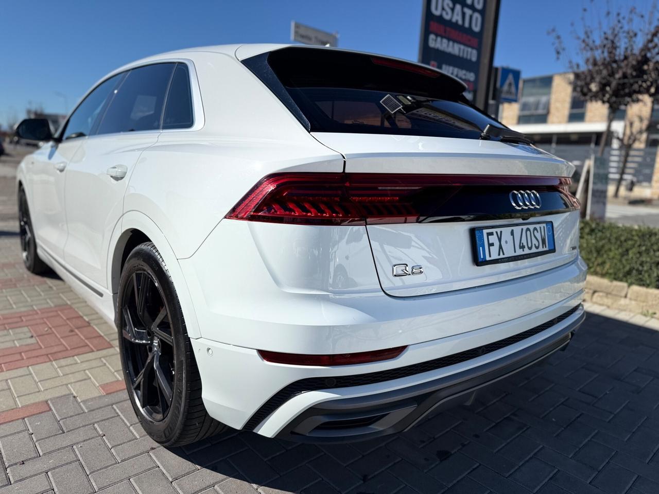 Audi Q8 50 TDI 286 CV quattro tiptronic Sport