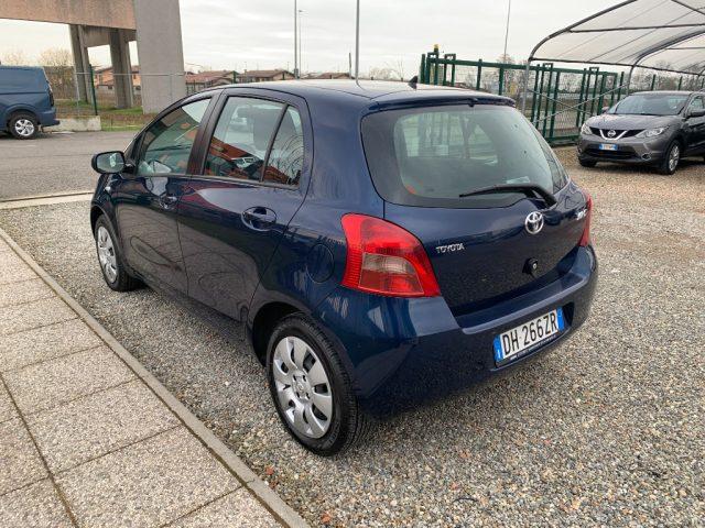 TOYOTA Yaris 1.0 5 porte Sol