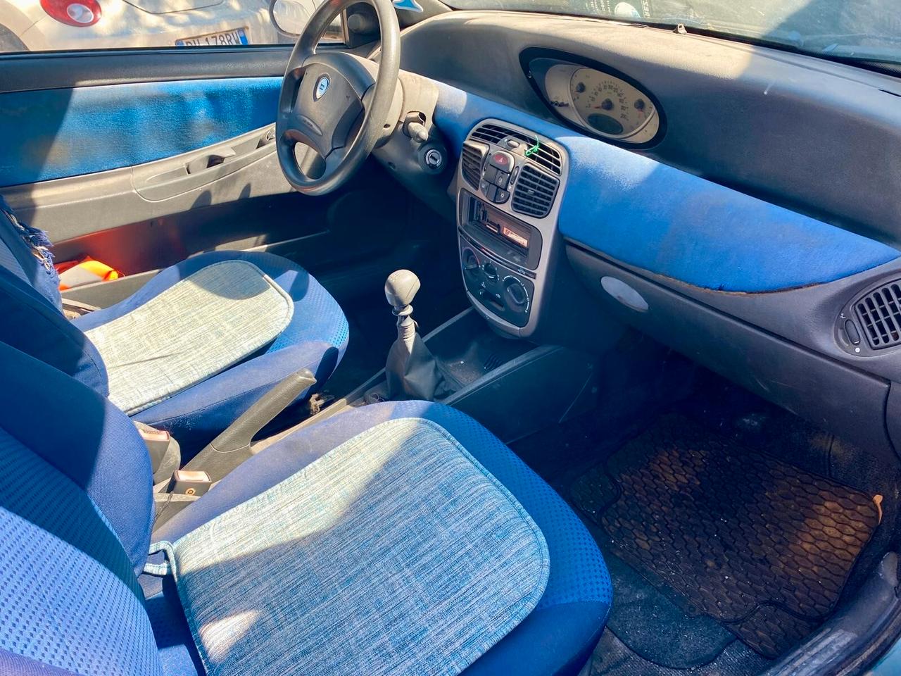 Lancia Y 1.2i 60 CV cat