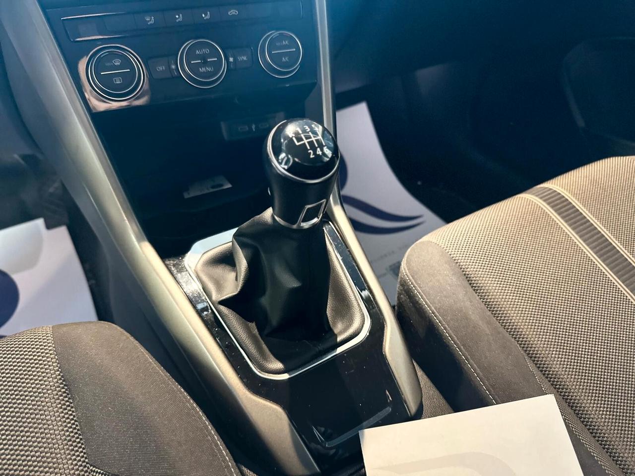 Volkswagen T-Roc VW STYLE