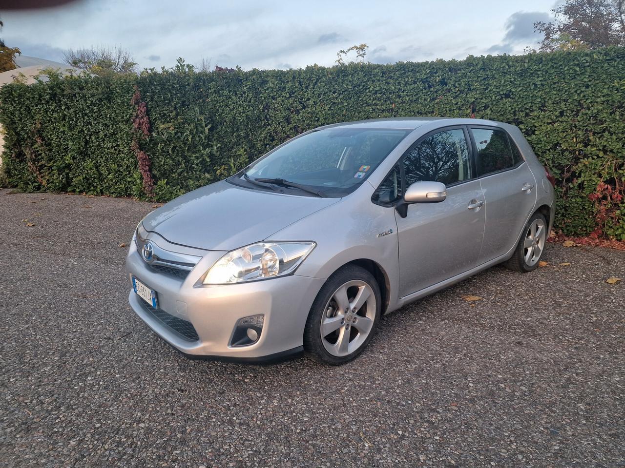 Toyota Auris 1.8 Hybrid 92000km