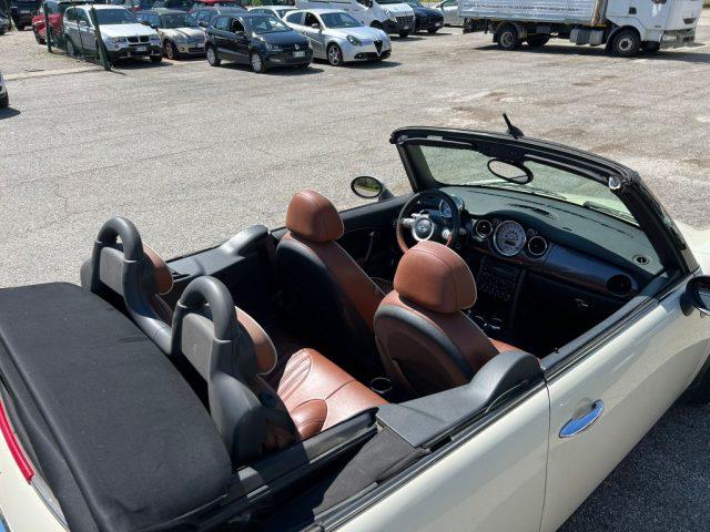 MINI Cabrio Mini 1.6 16V Cooper Sidewalk Cabrio