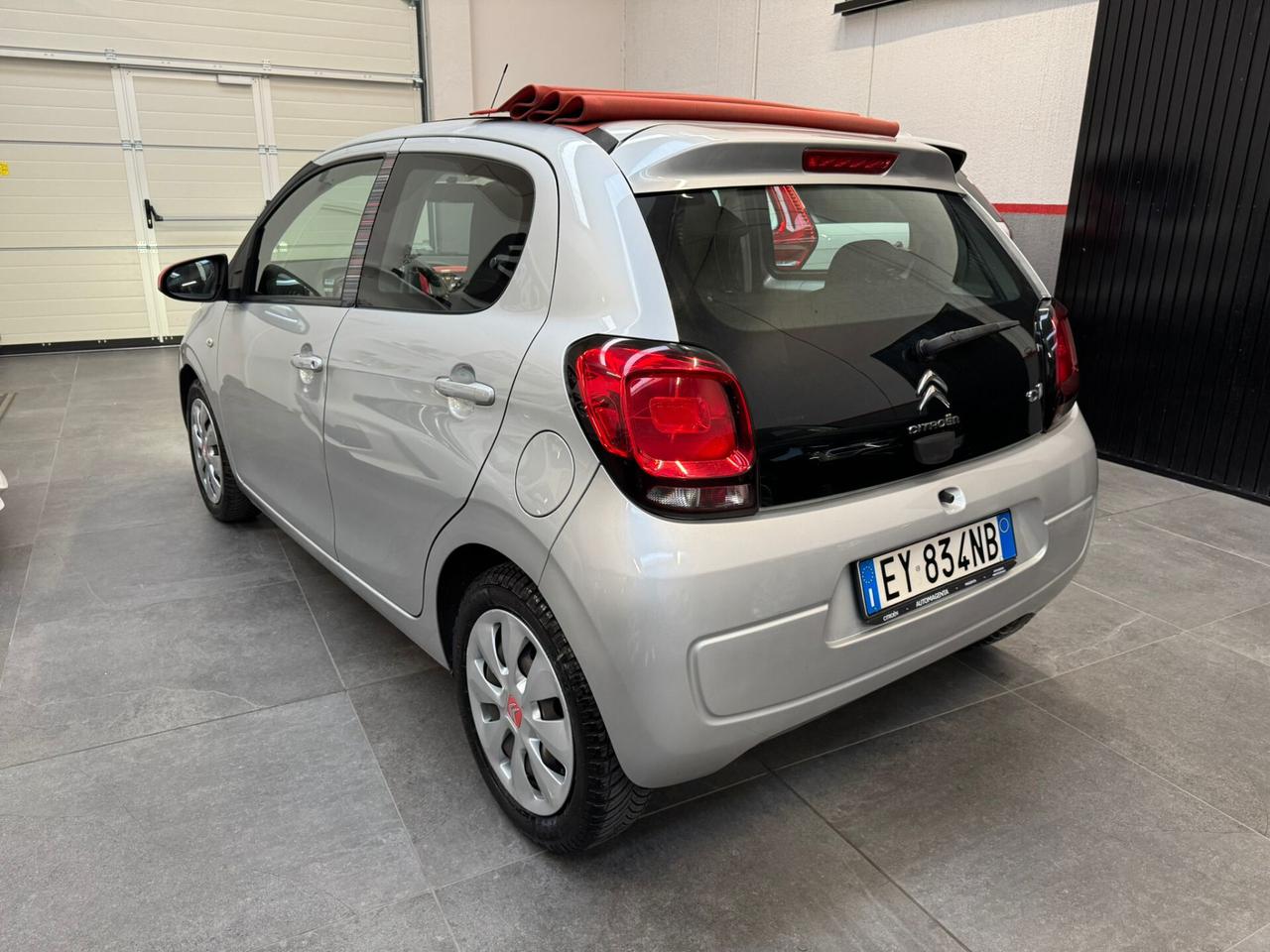 Citroen C1 VTi 68 5 porte Shine Cabrio