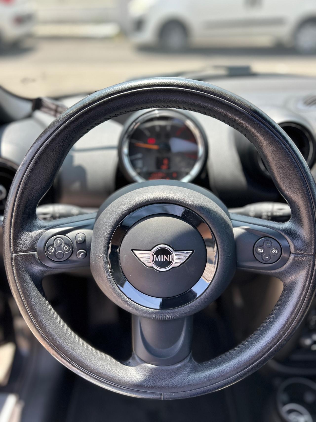 Mini One Countryman 1.6 90 cv-2016-NAVI-PELLE-AMBIENT LIGHT