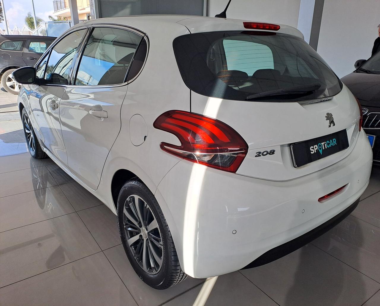Peugeot 208 1.6 BlueHDi 75 5 porte Allure 2017