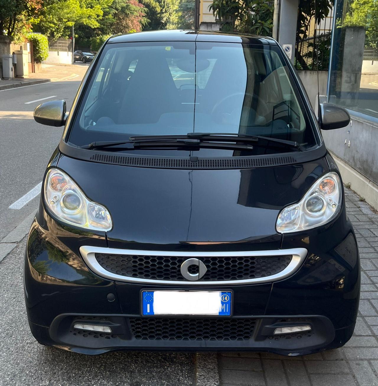 SMART FORTWO 1000 - 52 kW MHD COUPE' PURE - BENZINA - KM 85.484 - ANCHE PER NEOPATENTATI - PREZZO NON VINCOLATO A FINANZIAMENTO