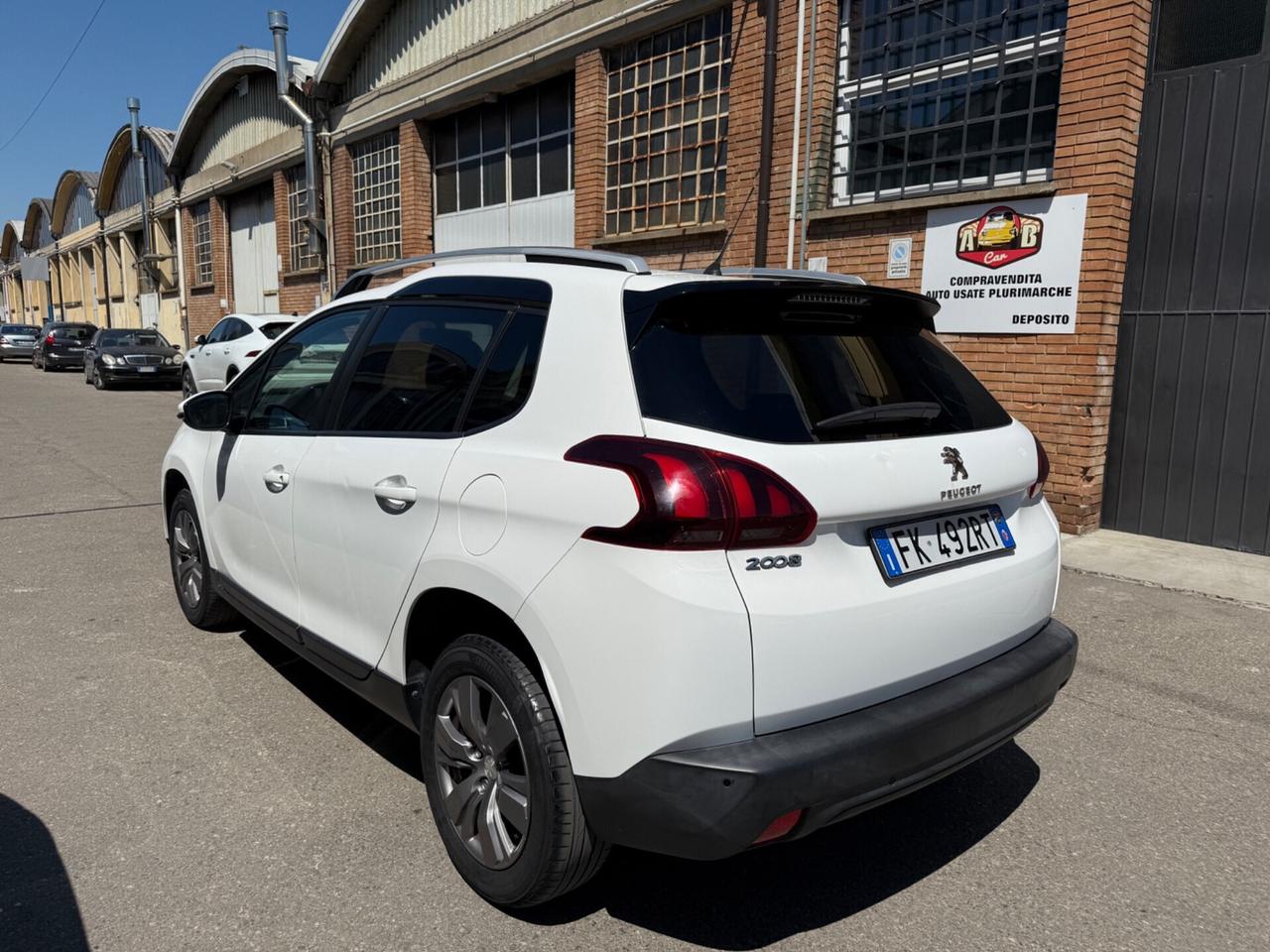 Peugeot 2008 BlueHDi 100 GT Line