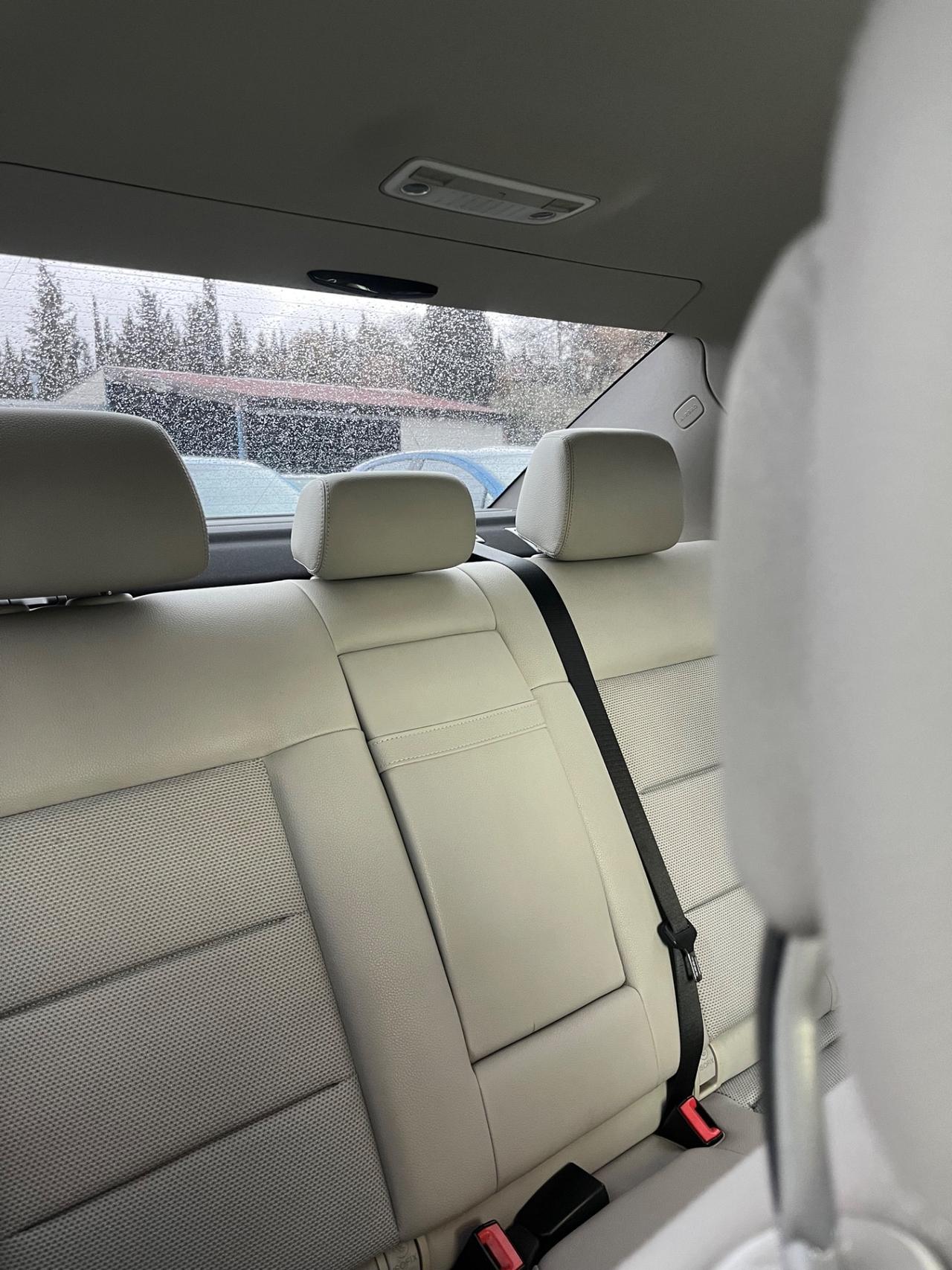 Mercedes-benz E 220 CDI BlueEFFICIENCY Avantgarde AMG