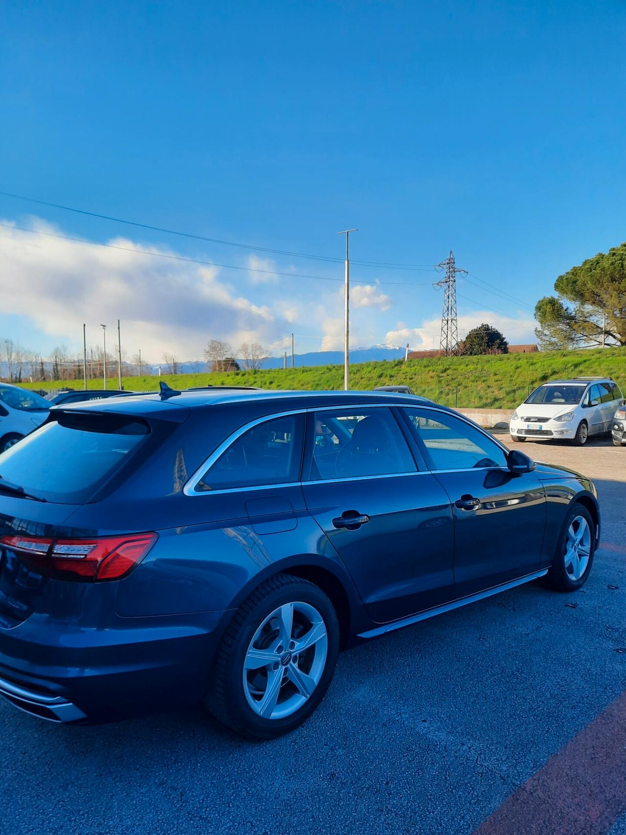 Audi A4 Avant 35 TDI S tronic Sport cokpit radar