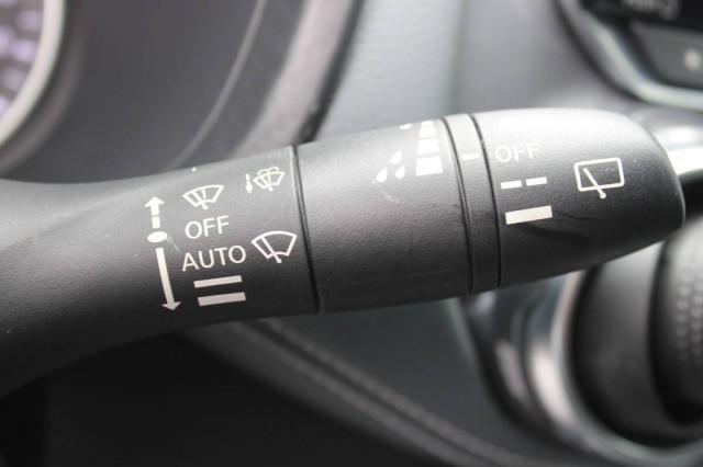 Nissan Juke 1.0 dig-t N-Connecta 114cv con Telecam e CarPlay