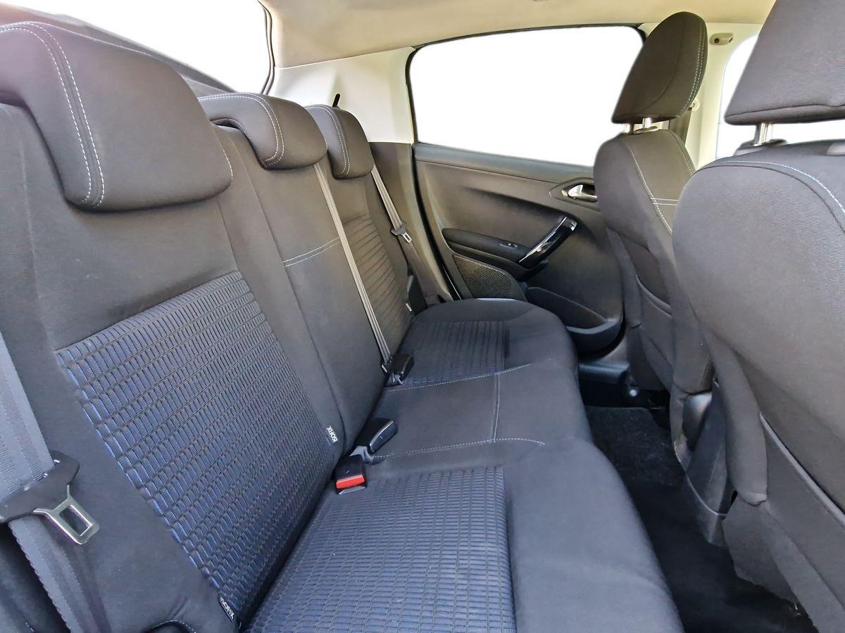 PEUGEOT 208 1.4 B/GPL ALLURE