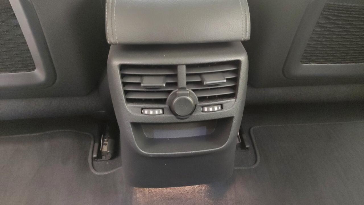 Peugeot 508 BlueHDi 180 EAT6 S&S Feline