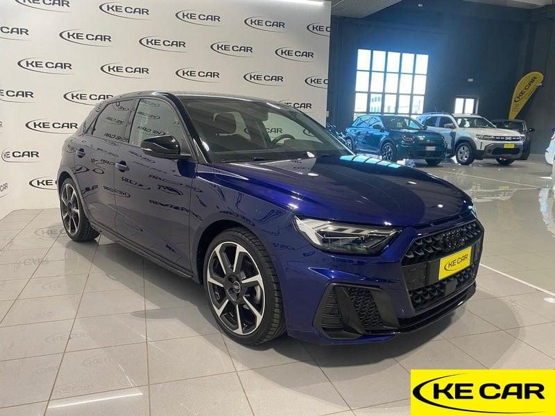 Audi A1 Sportback 30 TFSI S tronic Identity Black-GAR. 05/2029
