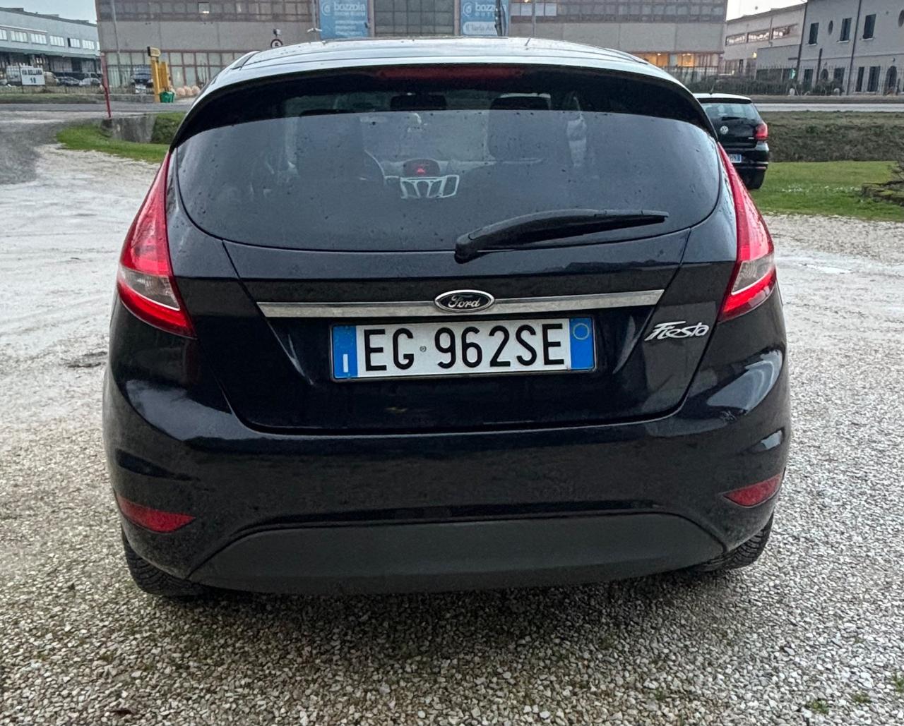 Ford Fiesta 1.2 5 porte Bz.- GPL Titanium