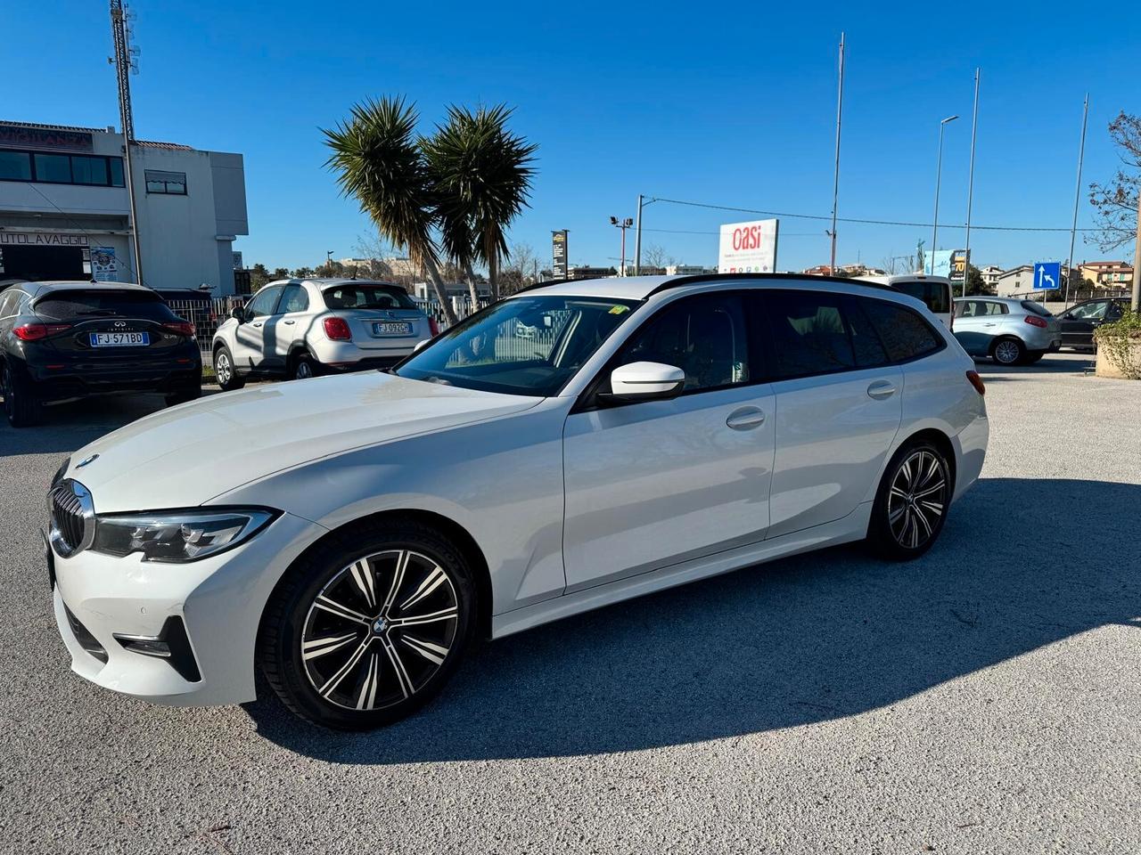 Bmw 318d Touring Business Advantage Aut.